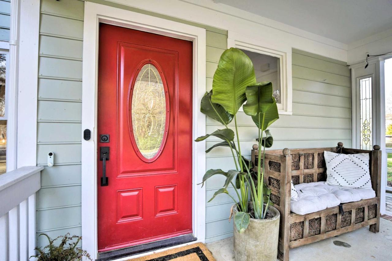 Home With Outdoor Oasis In Downtown Raleigh! エクステリア 写真
